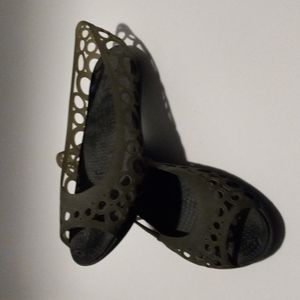 Crocs Slip On Womens Flats Size 8